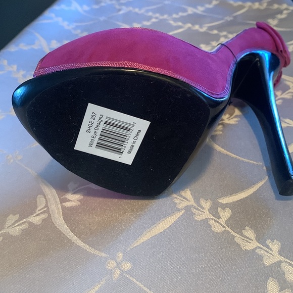 Wild Eye Designs✨🍾 holder✨ - Picture 5 of 7